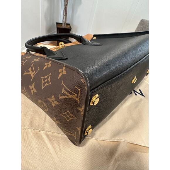 Louis Vuitton On My Side MM Noir Bag - Picture 8 of 16